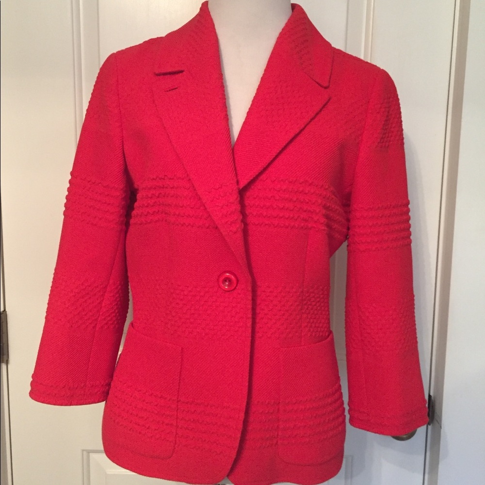 W by WORTH JACKET BLAZER RED TEXTURED 3/4 SLEEVE Size 4
